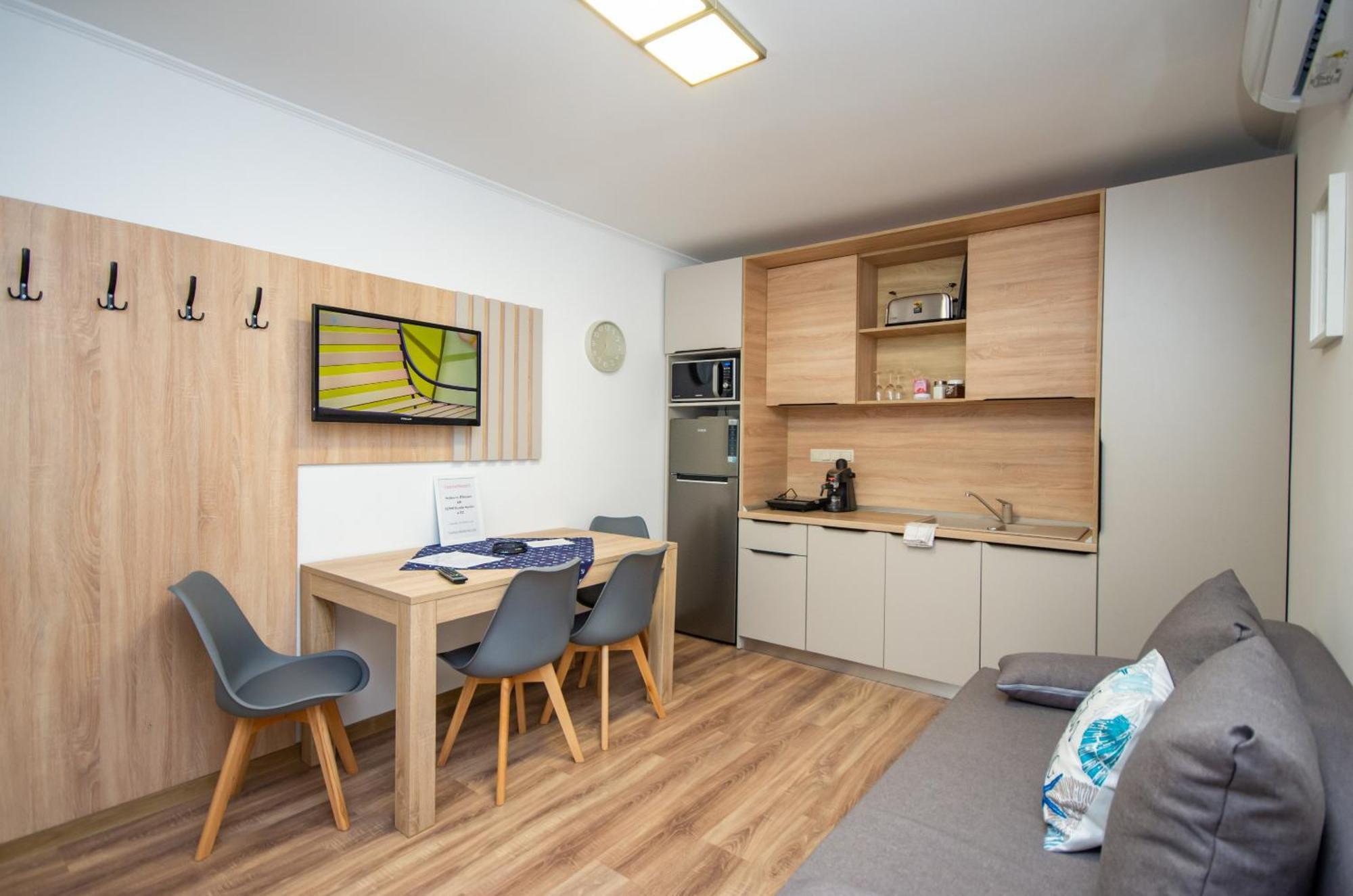 Csaladi Kikoeto Apartman ギュラ エクステリア 写真