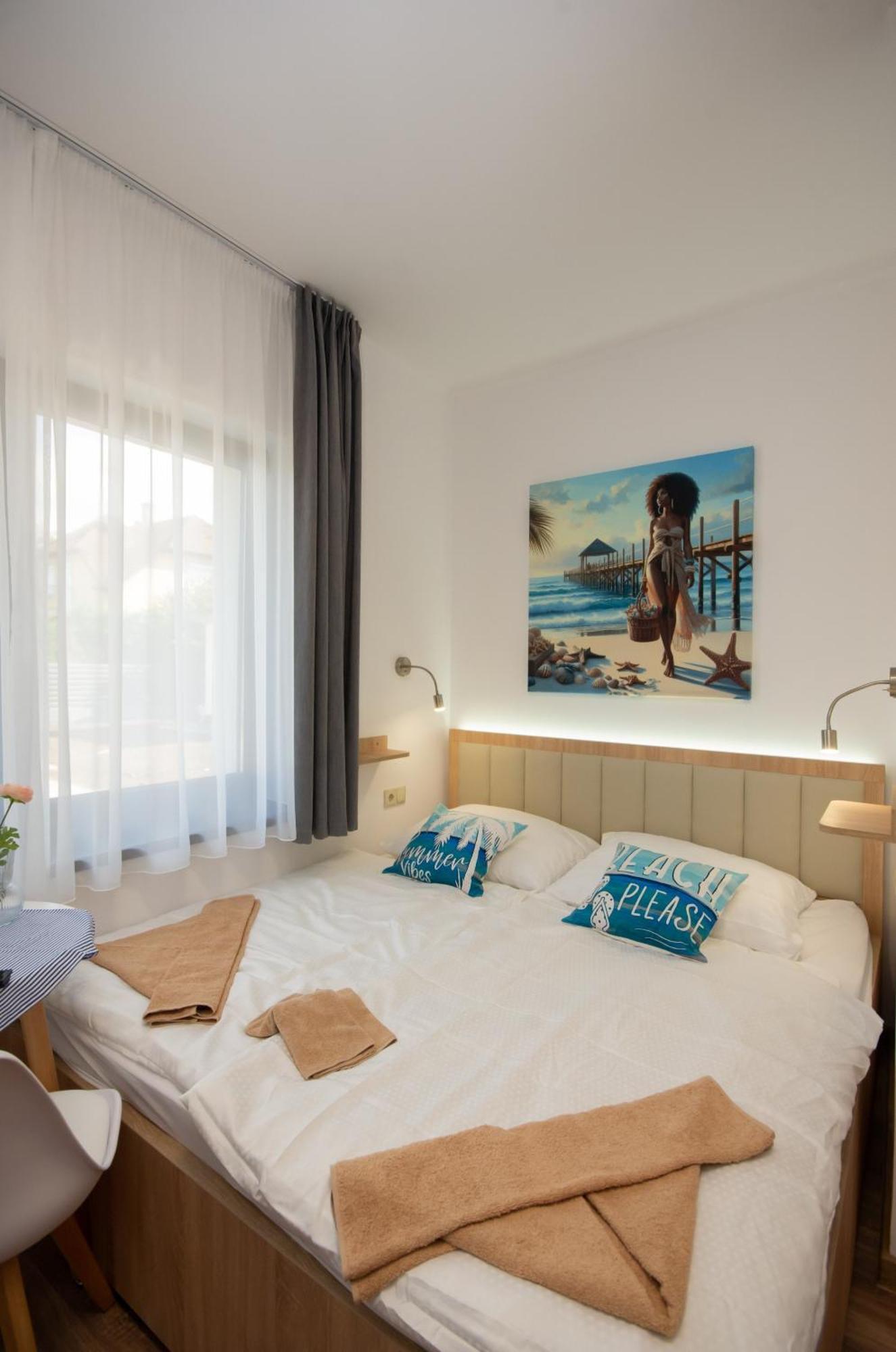 Csaladi Kikoeto Apartman ギュラ エクステリア 写真