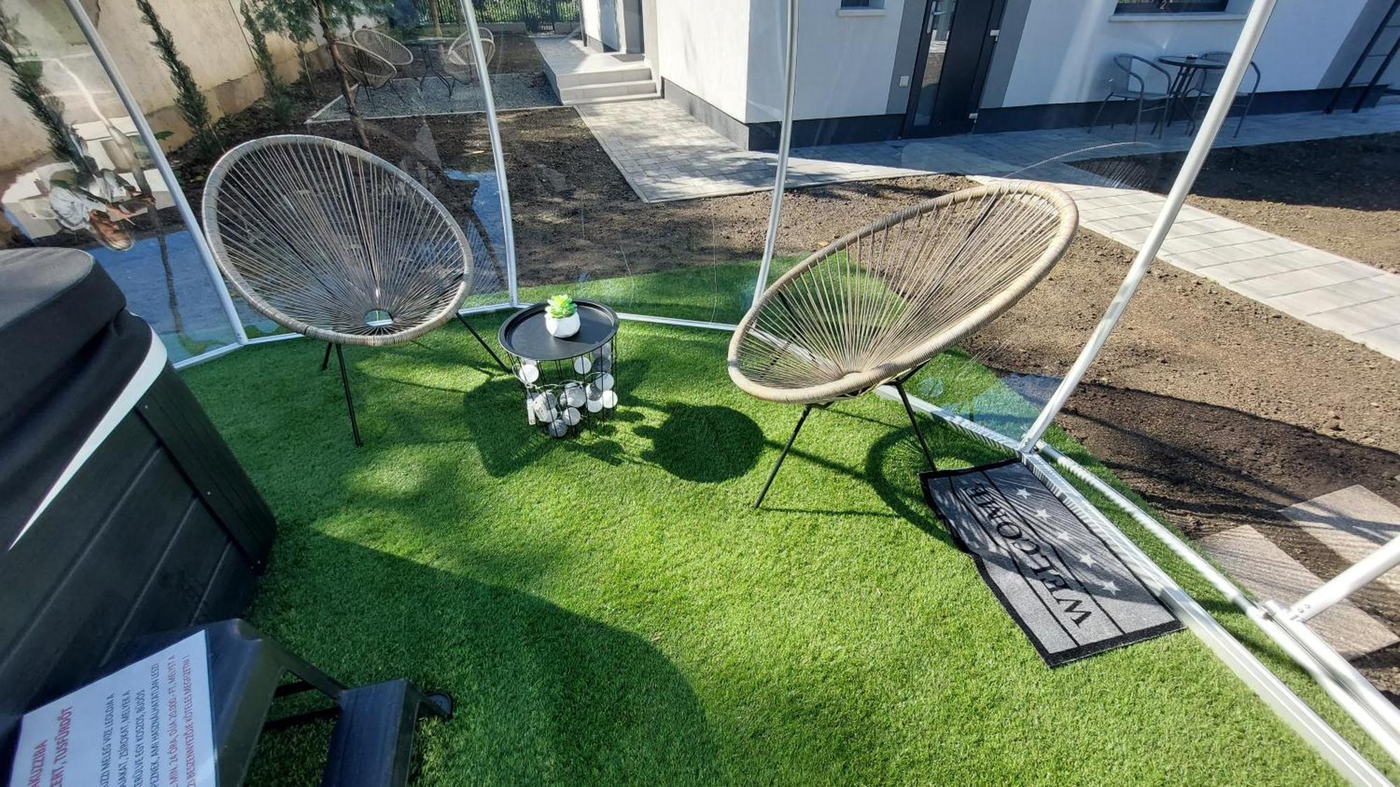 Csaladi Kikoeto Apartman ギュラ エクステリア 写真